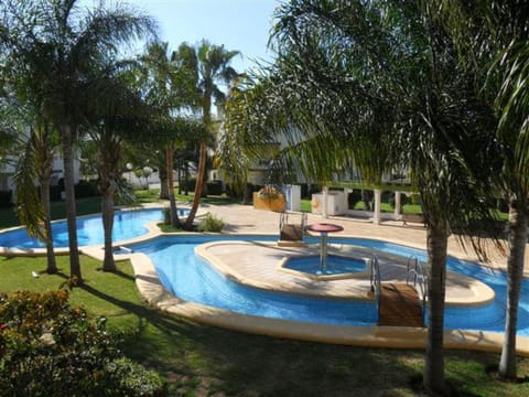 Garden, Swimming pool