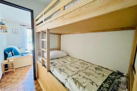 30 m next to Les Grands Bains Apartment in Le Monêtier-les-Bains