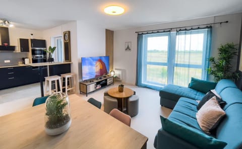 Communal lounge/ TV room, Lounge or bar, Seating area