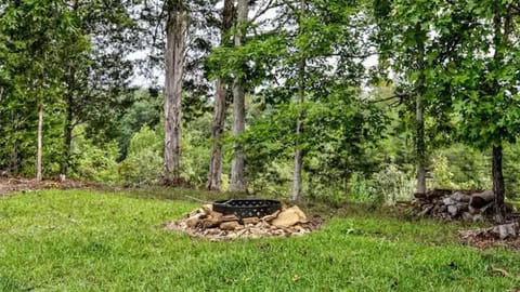 Magic Mountain by Beyond Expectations w Views House in Sevierville