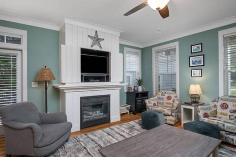 Parkside House in Lincoln City