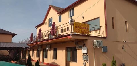 Property building, Day