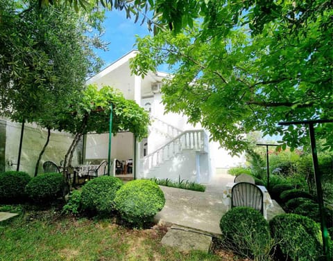 Cozy House Haj Nehaj House in Montenegro