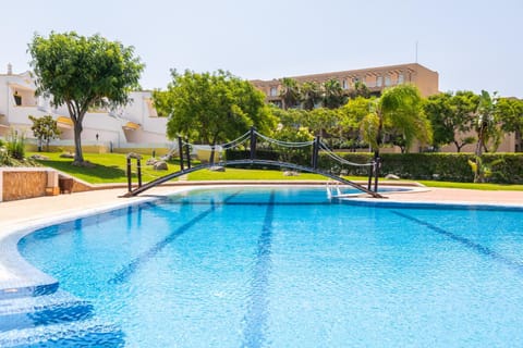 Spring, Day, Natural landscape, Pool view, Swimming pool