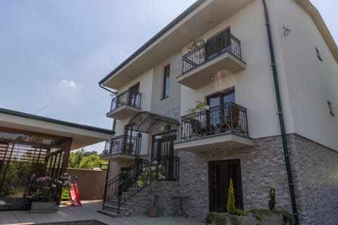 Property building, View (from property/room), Balcony/Terrace