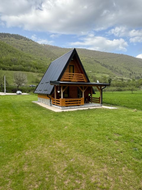 Property building, Natural landscape