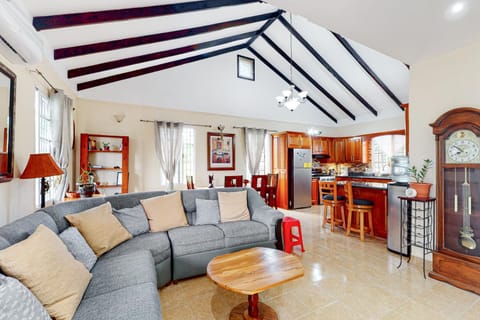 The Pine Tree Villa House in San Ignacio