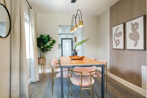 La Vie Boheme 1 - Relaxing Retreat w Parking House in Coconut Grove