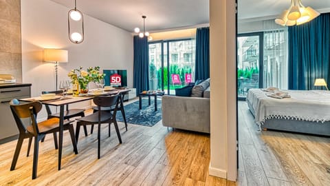 Living room, Photo of the whole room