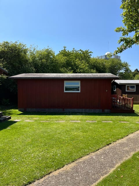 Madame Chalet Apartment in Seaton