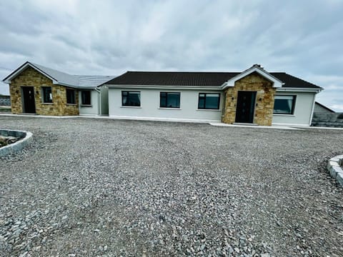 Property building, View (from property/room)