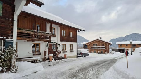 Property building, Winter