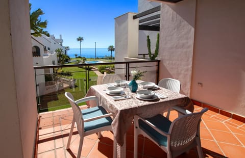 Balcony/Terrace, Garden view, Pool view, Sea view