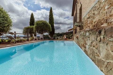 Pool view, Swimming pool