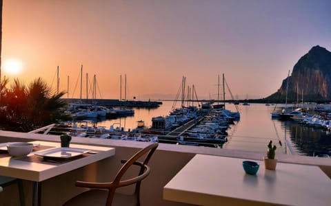 Sea view, Sunrise