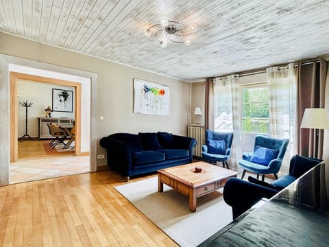 Beautiful Cottage Disneyland Paris - Rentaway BnB Villa in Chessy