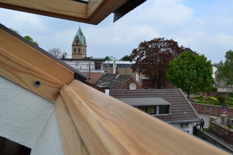 View (from property/room), Street view