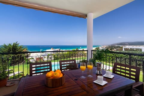 Summer, Pool view