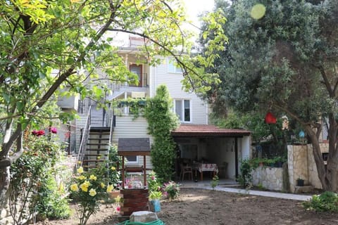 Property building, Garden, Garden view