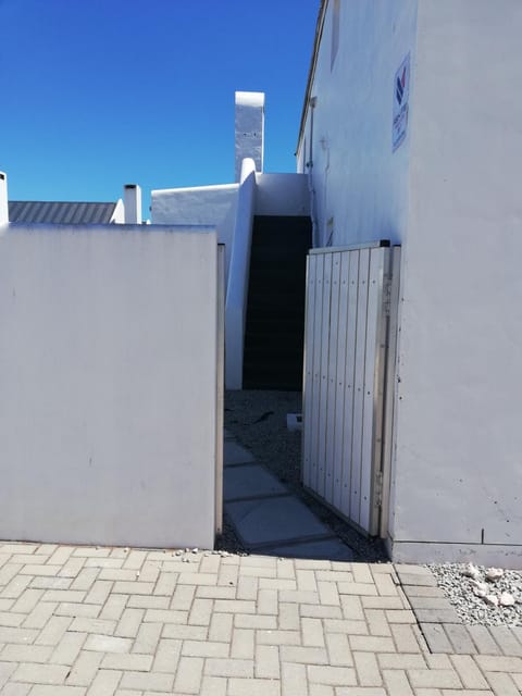 The Tides Holiday Home House in Western Cape