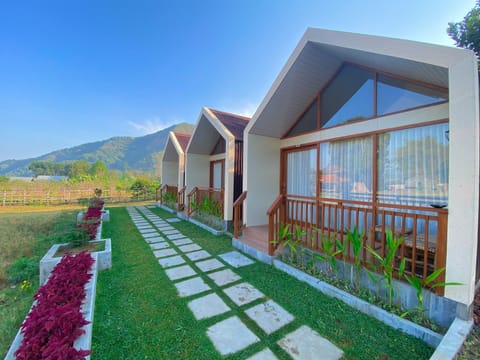 Property building, View (from property/room), Garden view, Mountain view