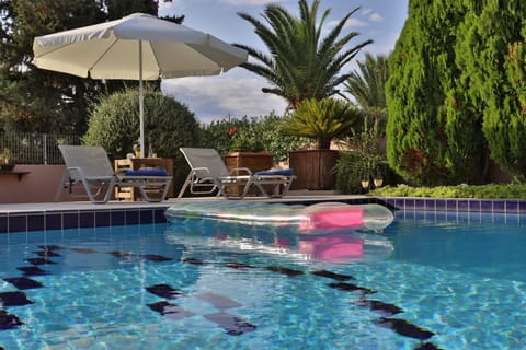 Day, Garden, Garden view, Pool view, Swimming pool, Swimming pool, sunbed