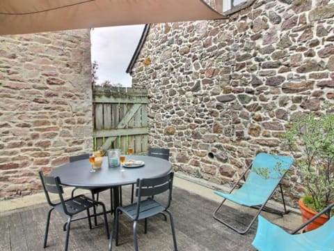 Patio, Living room, Dining area