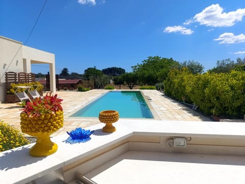 Garden, Garden view, Pool view, Swimming pool