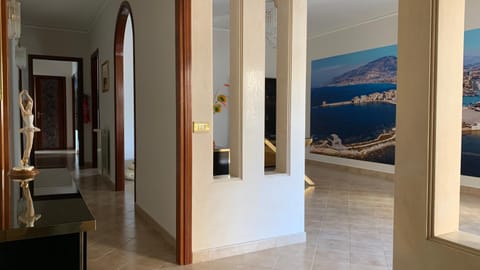 Natural landscape, Lounge or bar