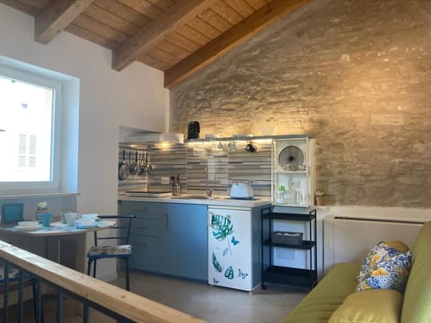 Kitchen or kitchenette, Living room, Dining area, stove, air conditioner