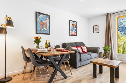 Winter, Summer, Skiing, TV and multimedia, Living room, Dining area, Mountain view, Mountain view, Dinner