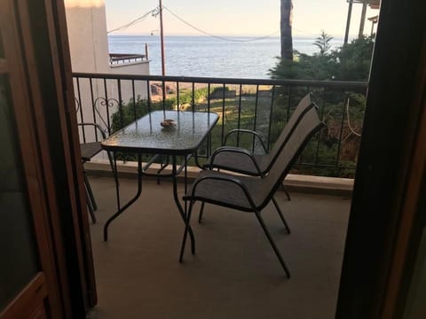 seahouse with view Apartment in Halkidiki