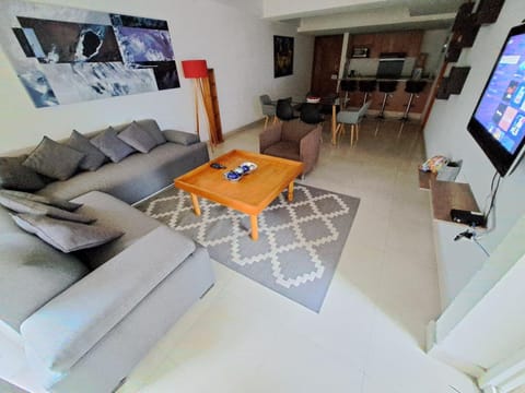 Amplio y Moderno a Lado de Plaza Antara y Sumaya Apartment in Mexico City