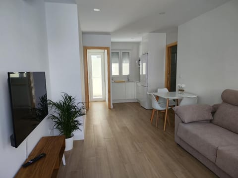 Kitchen or kitchenette, Living room, Dining area