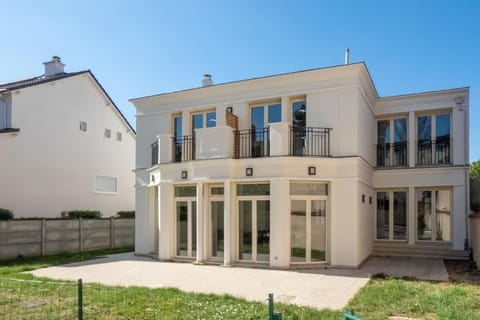 07.Studio#Creteil#Loft#Cinéma Apartment in Saint-Maur-des-Fossés