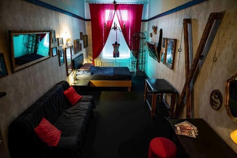 Bed, Evening entertainment, Bedroom