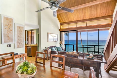 View (from property/room), Living room, Dining area, Sea view