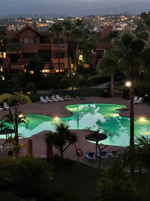Night, Swimming pool