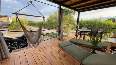 View (from property/room), Balcony/Terrace, Garden view