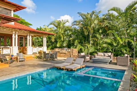 Patio, Pool view, Swimming pool, sunbed
