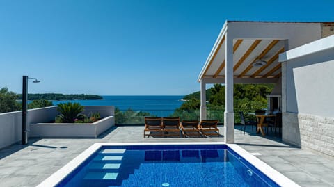 Pool view, Sea view, Swimming pool