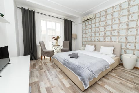 TV and multimedia, Seating area, Bedroom, towels