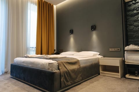 Bed, Bedroom