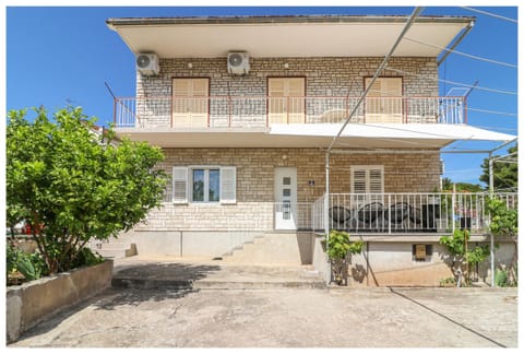Property building, Balcony/Terrace