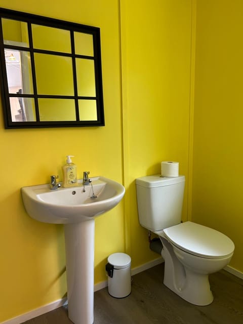 1Lochness glam lodges Nature lodge in Scotland