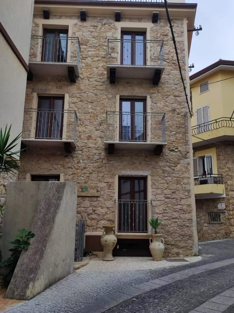 La Casa delle Rondini Bed and Breakfast in Baunei