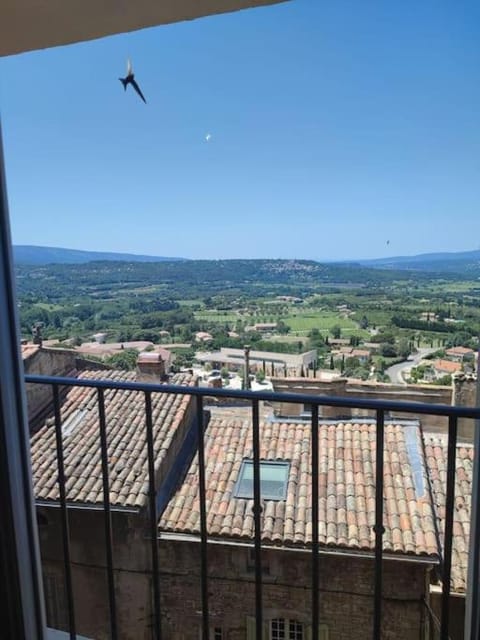 Natural landscape, View (from property/room), Balcony/Terrace, City view, Mountain view