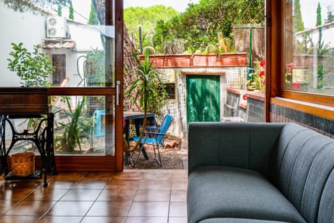 Property building, Living room