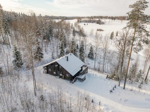 Property building, Day, Natural landscape, Winter