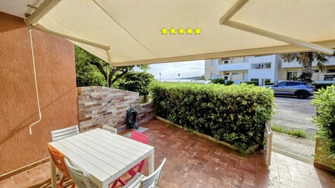 City view, Sea view, Street view, Inner courtyard view